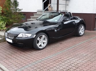 Felgen auf Wagen.jpg