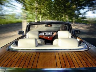 0704_z+2008_rolls_royce_phantom_drophead_coupe+rear_deck.jpg