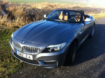 Z4 35is spacegrau walnuss 05m0.jpg