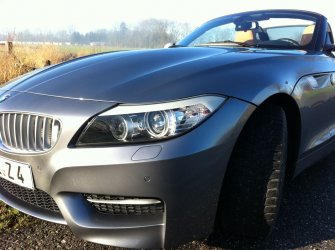 Z4 35is spacegrau walnuss 04m0.jpg