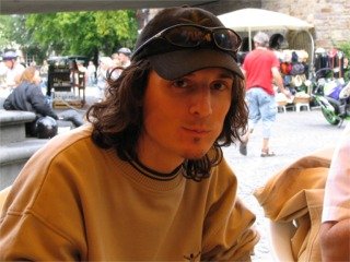 cafe1.jpg