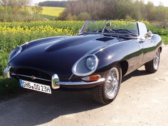 Jaguar_E_finished 002.jpg