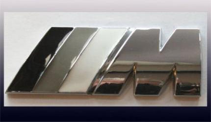 M-Emblem Verklebt.png