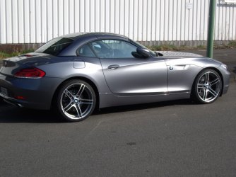z4 spacegrau 026.JPG