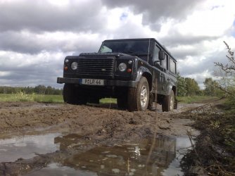 Landrover2.jpg