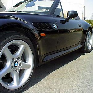 BMW13