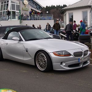 Hartge V8