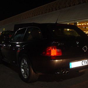 int. airport 6:00 am