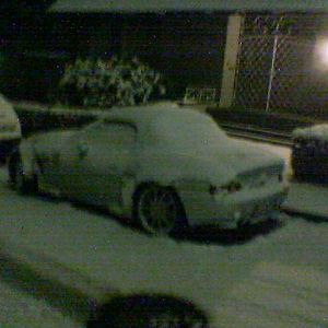 6:30Uhr in Velbert. knapp 6cm Neuschnee
