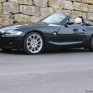 422i