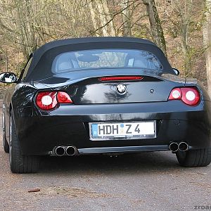 422i