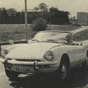 agnetha_early_in_car