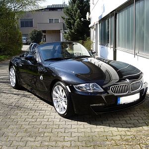 Z4 3.0 si von schräg vorn