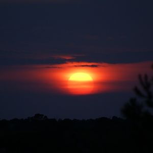 sun goes down