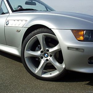 My Z3 with new 19" rims