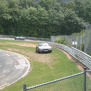 S3Raser parkt im Adenauer Forst