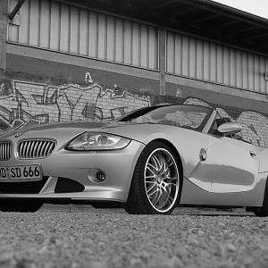 black&white