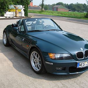 Z328