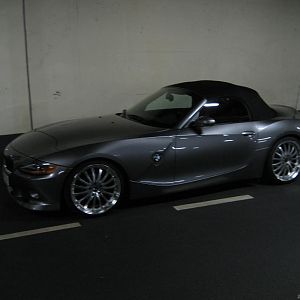 Z4 im Parkhaus