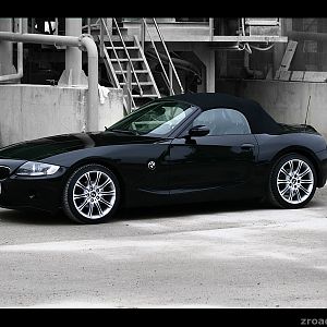 422i