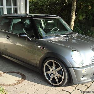 Hellfire_s_Mini_Cooper_S_1