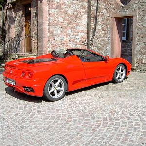 ferrari gemietet