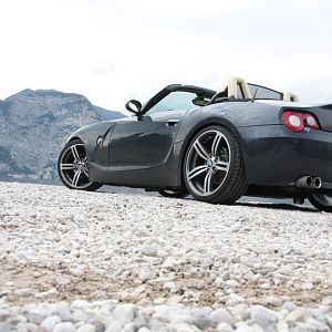 **Sunseeker** goes Quantum of Solace