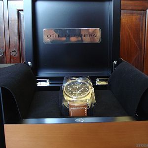 PAM 183 - Black Seal