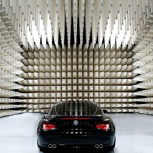 Z4 Coupe in Absorberhalle