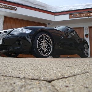 Daddy´s Z4 mit neuen Felgen