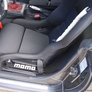 Carbon Schalensitze im Coupe