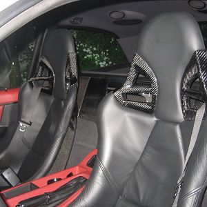 Alles Carbon oder was ???   ;-)