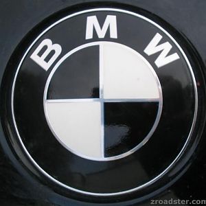 Schwarzes Emblem