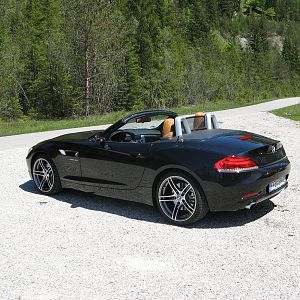 Z4_sDrive35i_1019x