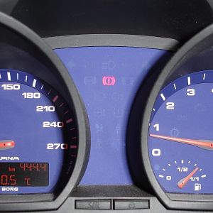 Alpina Tacho