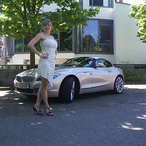 alois_buecker_elena_buecker_bmw_z4_sdrive_35i_orion_silber_P1160075
