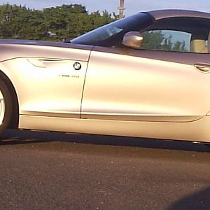 alois_buecker_elena_buecker_bmw_z4_s-drive_35i_3_6_12-06