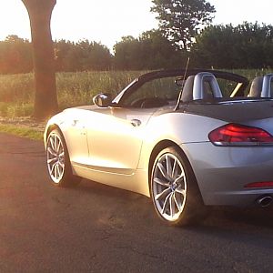 alois_buecker_elena_buecker_bmw_z4_s-drive_35i_3_6_12-11-der-sonne-entgegen