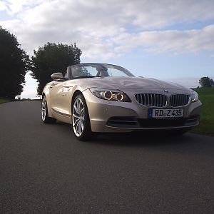 july_21st_2012_elena_buecker_alois_buecker_bmw_z4_35i_orion_roadster_in_the