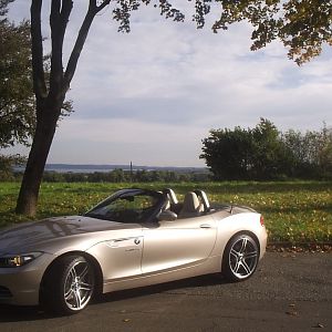 oct_16th_2012_alois_buecker_elena_buecker_bmw_z4_35i_03_313_performance