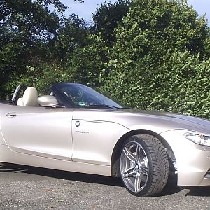 oct_16th_2012_alois_buecker_elena_buecker_bmw_z4_35i_06_313_performance