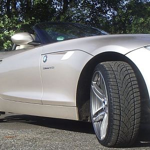 oct_16th_2012_alois_buecker_elena_buecker_bmw_z4_35i_07_313_performance