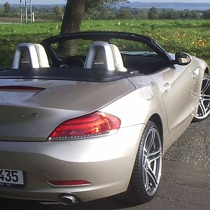 oct_16th_2012_alois_buecker_elena_buecker_bmw_z4_35i_09_313_performance