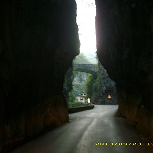 09-Strasse