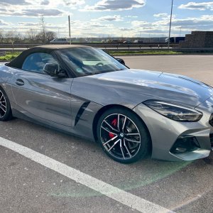 Medium 'BMW Z4 G29 M40i Skyscraper' im Album 'Mein BMW Z4 M40i Skyscraper Grey / Grau'