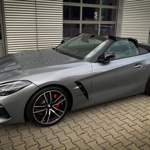 Medium 'Z4 G29 Skyscraper Grau' im Album 'Mein BMW Z4 M40i Skyscraper Grey / Grau'