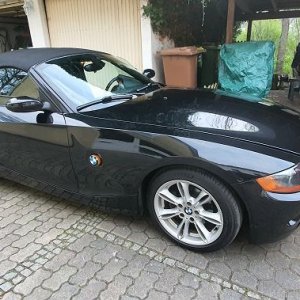 BMW Z4 E85_2-2-L_BJ-2004_l.jpg