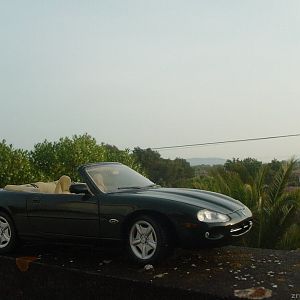 Jaguar XK 8