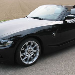422i