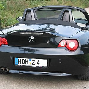 422i